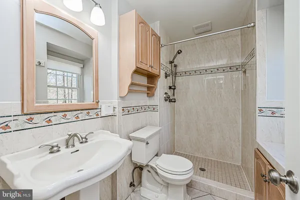 $3,850 | 9929 Hemlock Woods Lane, Burke, VA 22015