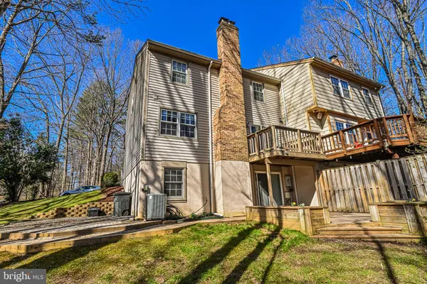 $3,850 | 9929 Hemlock Woods Lane, Burke, VA 22015