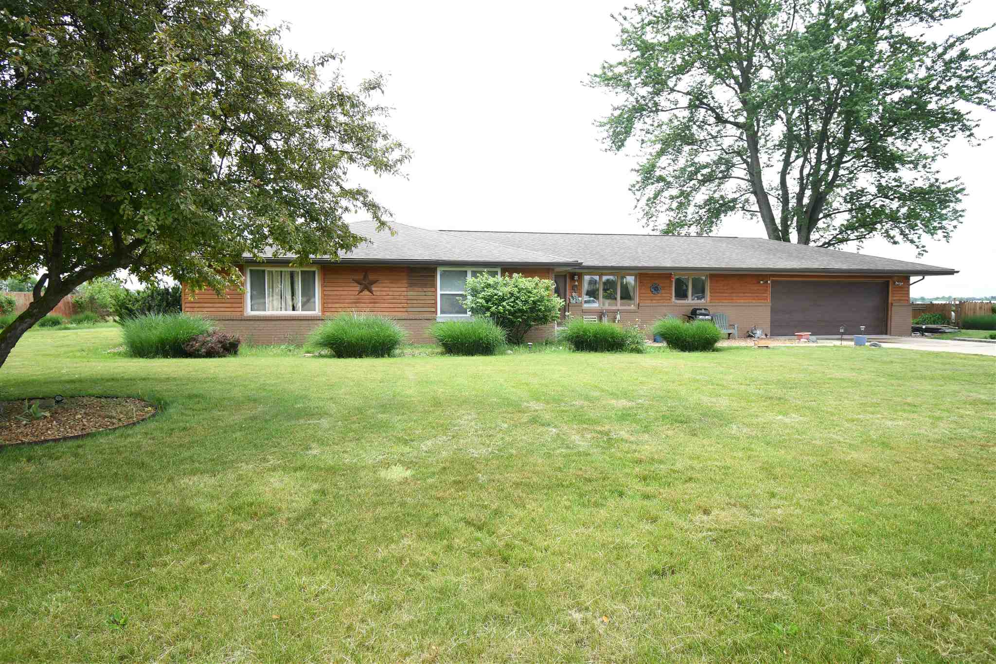 18608 Antwerp Road Harlan, IN 46743 - Photo 3 of 24