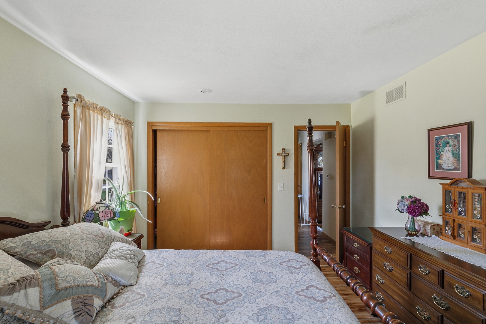 2417 Hickory Grove Road Davenport, IA 52804 - Photo 28 of 39