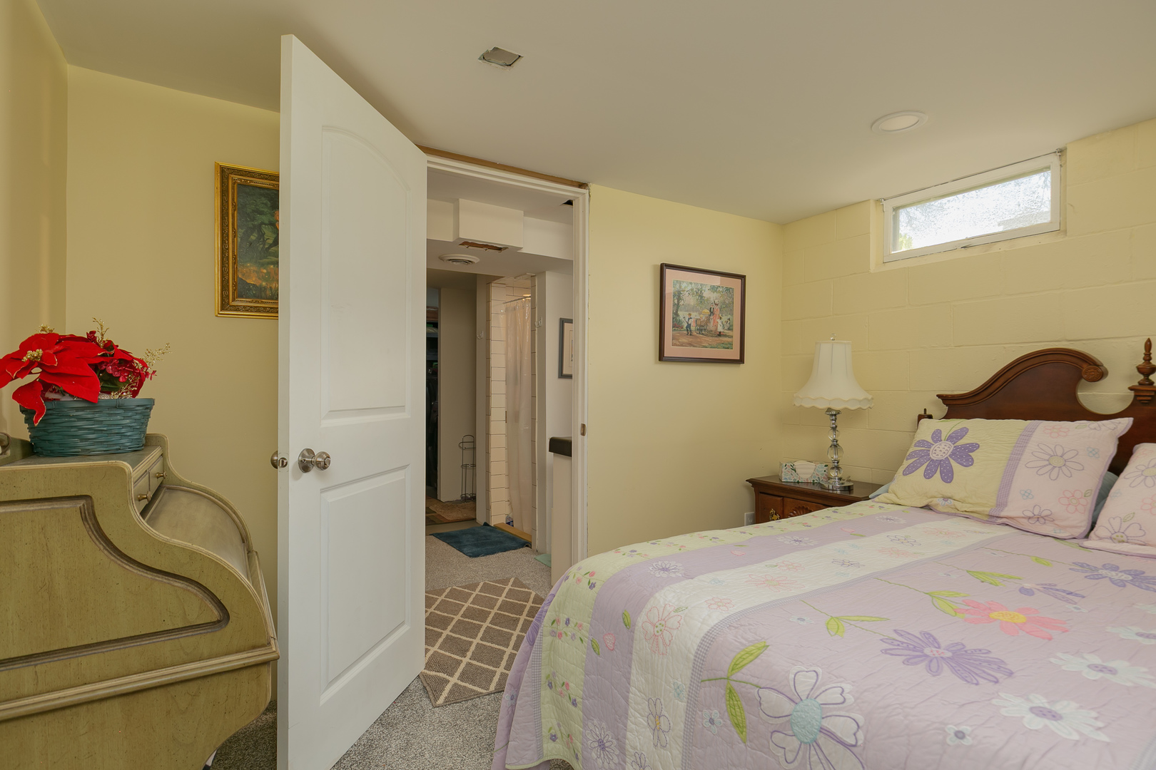 2417 Hickory Grove Road Davenport, IA 52804 - Photo 37 of 39