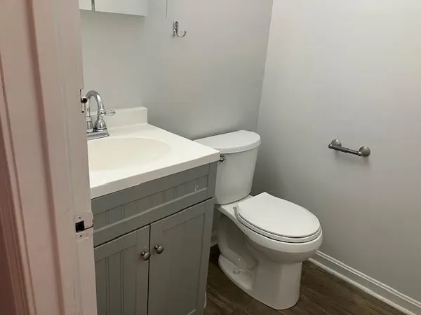 $2,000 | 315 Elmwood Drive, Unit 315, Hudson, NH 03051