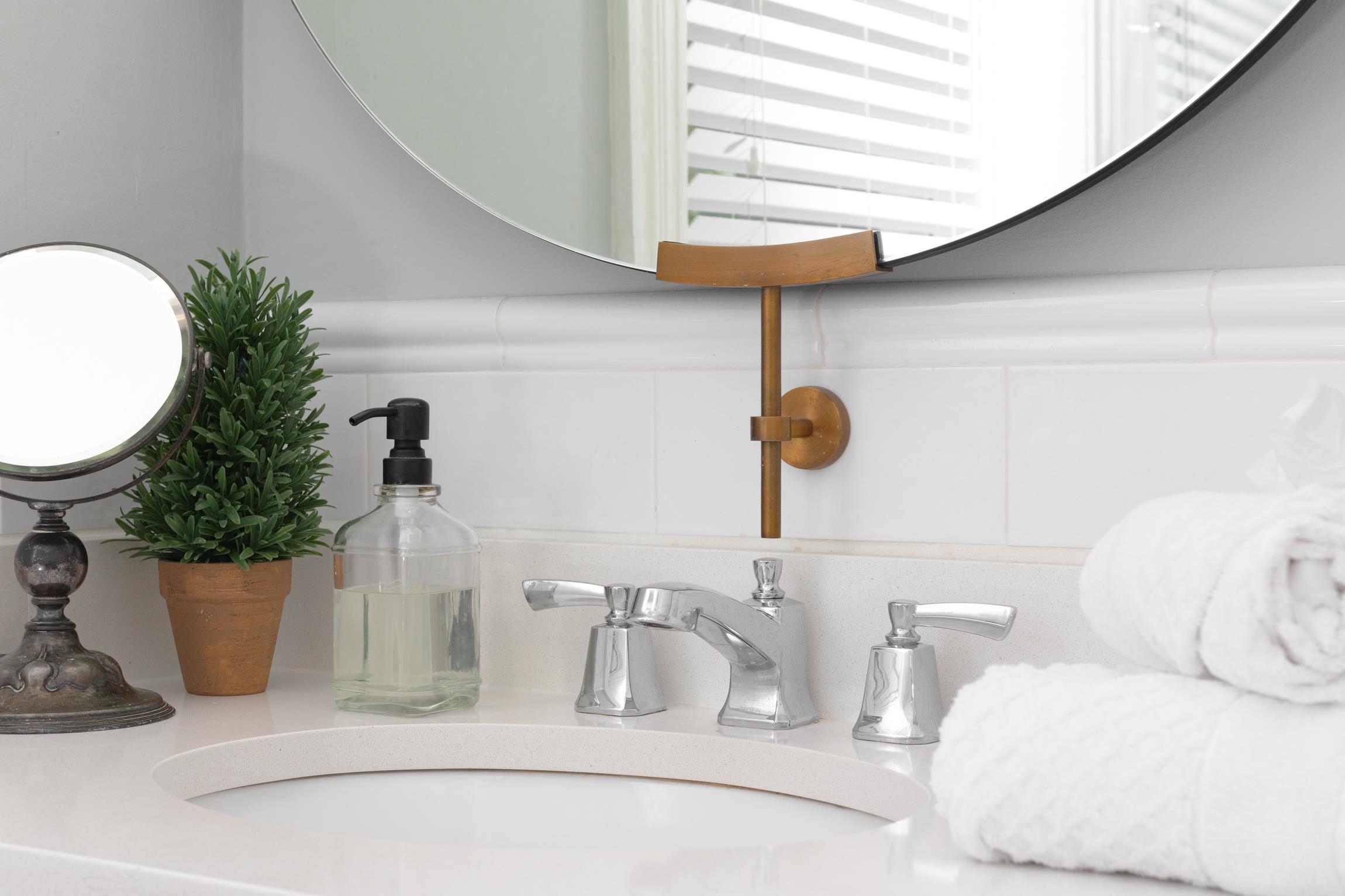 8 Sevilla Street St. Augustine, FL 32084 - Photo 53 of 73 Bathroom view of vanity