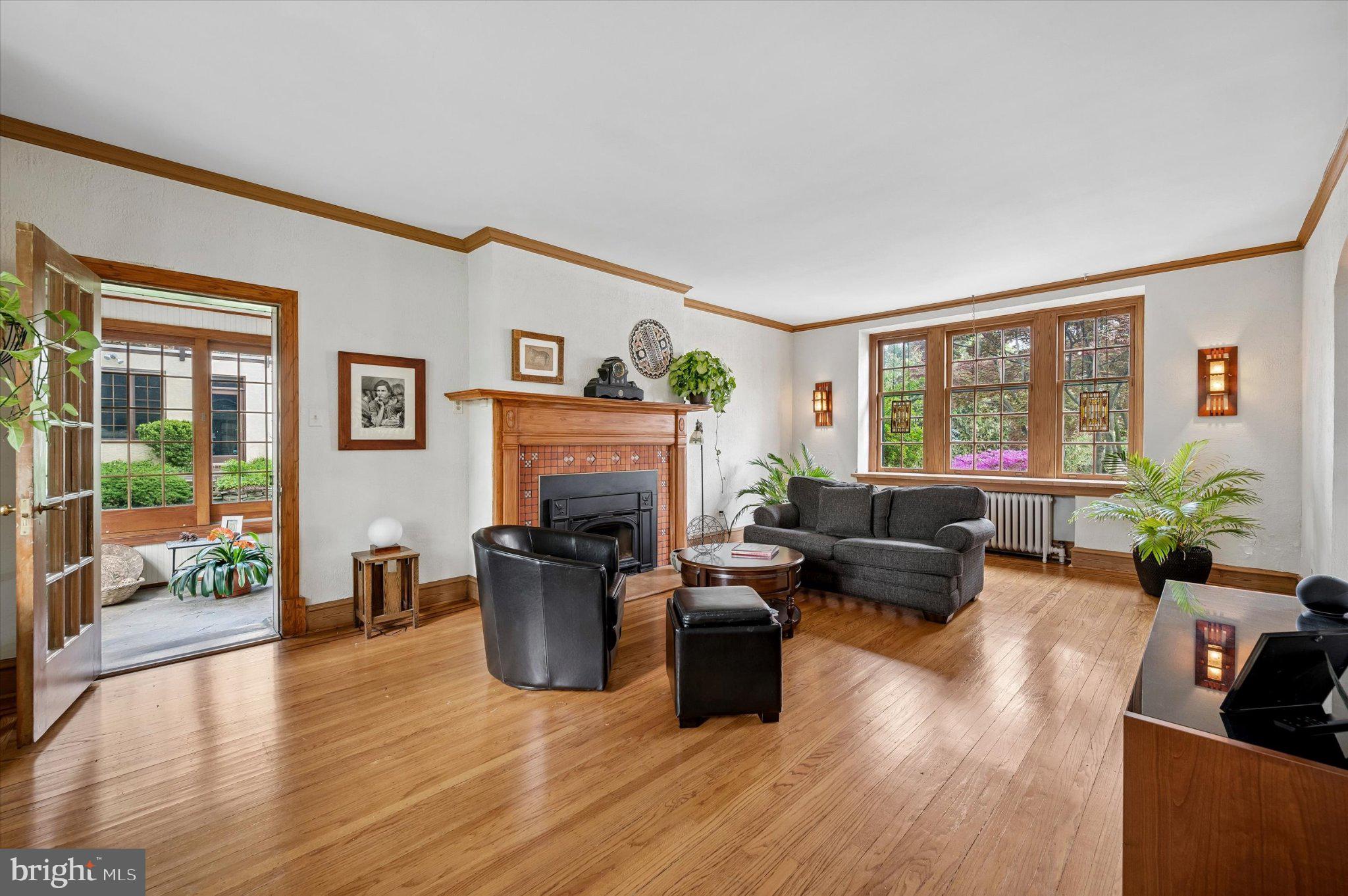 Large  living space with natural light.