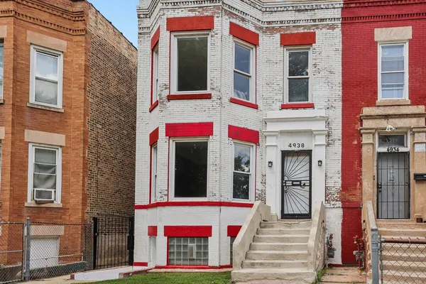 $255,000 | 4938 West Fulton Street, Chicago, IL 60644