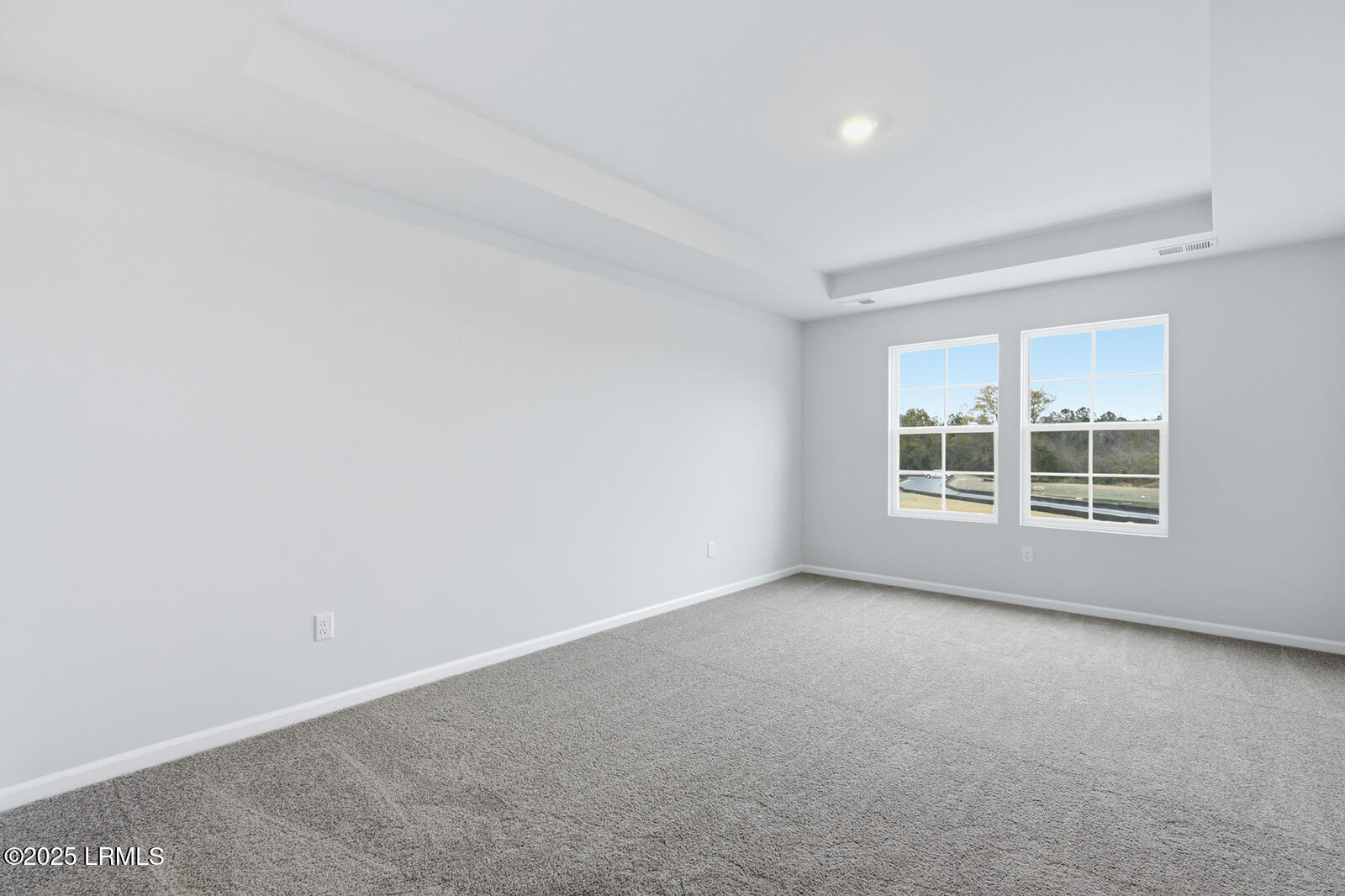 19 Landing Road Ridgeland, SC 29936 - Photo 15 of 27 Primary Bedroom