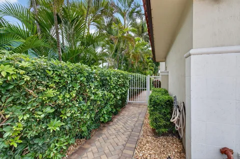 $2,700,000 | 1942 Northeast 6th Street, Unit C, Deerfield Beach, FL 33441