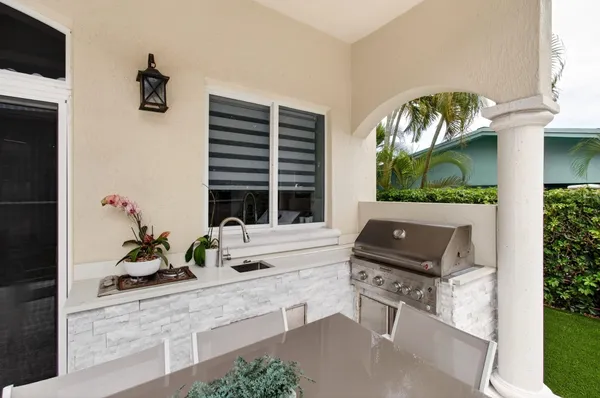$2,700,000 | 1942 Northeast 6th Street, Unit C, Deerfield Beach, FL 33441
