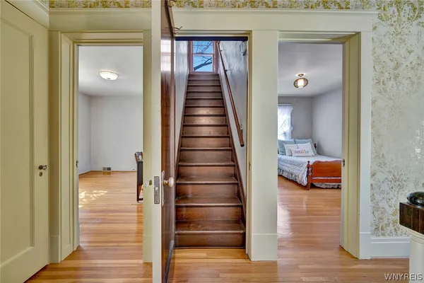 $699,900 | 4998 Lake Shore Road, Hamburg, NY 14075