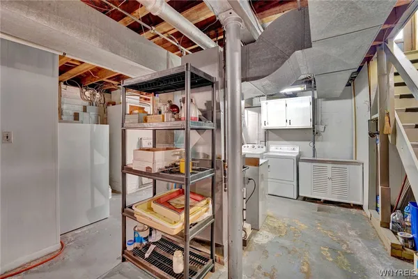 $699,900 | 4998 Lake Shore Road, Hamburg, NY 14075