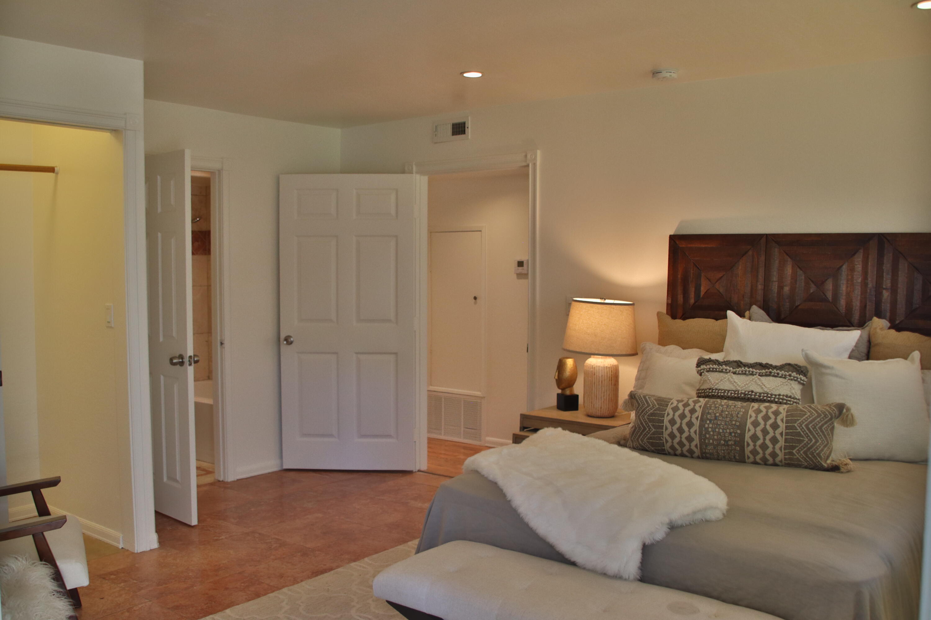 7560 Cathedral Oaks Road, Unit 3 Santa Barbara, CA 93117 - Photo 19 of 40 Primary Bedroom