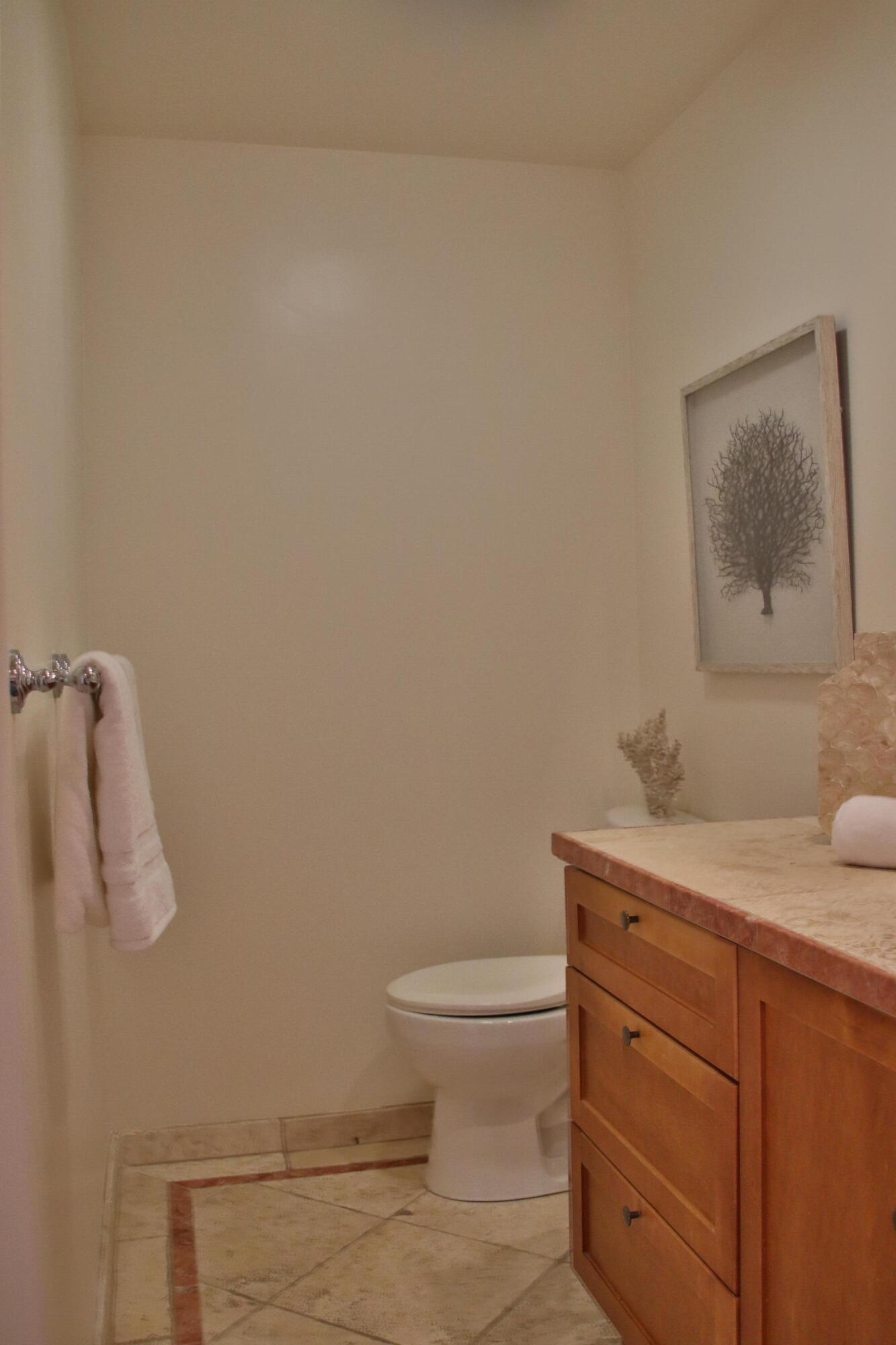 7560 Cathedral Oaks Road, Unit 3 Santa Barbara, CA 93117 - Photo 23 of 40 Primary Bathroom