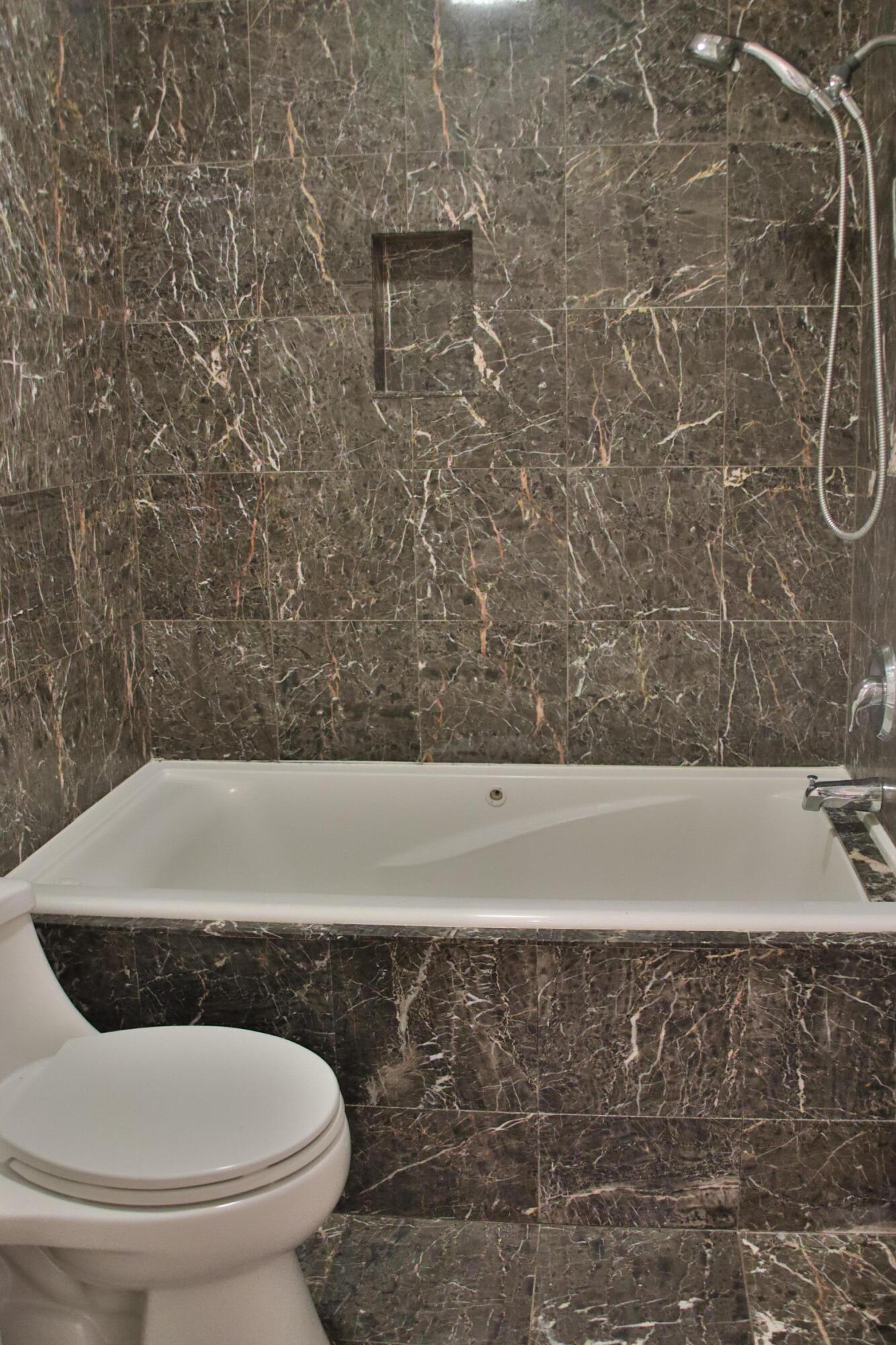 7560 Cathedral Oaks Road, Unit 3 Santa Barbara, CA 93117 - Photo 29 of 40 Second Bathroom