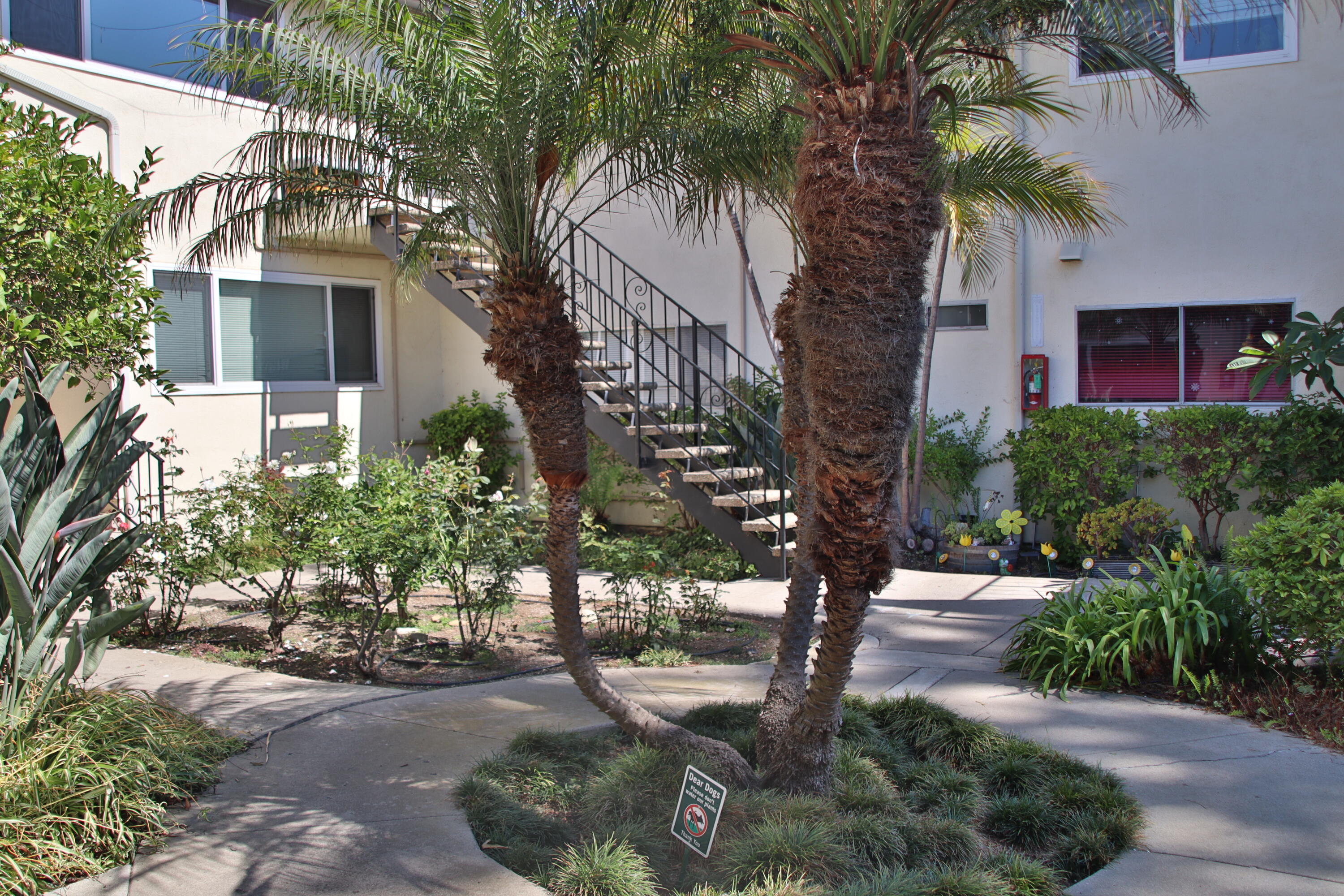 7560 Cathedral Oaks Road, Unit 3 Santa Barbara, CA 93117 - Photo 4 of 40 Common Area