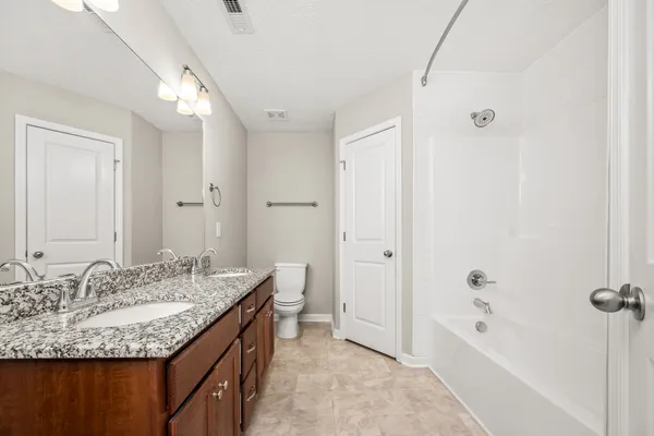 $1,899 | 107 Meadowbrook, Shelbyville, TN 37160