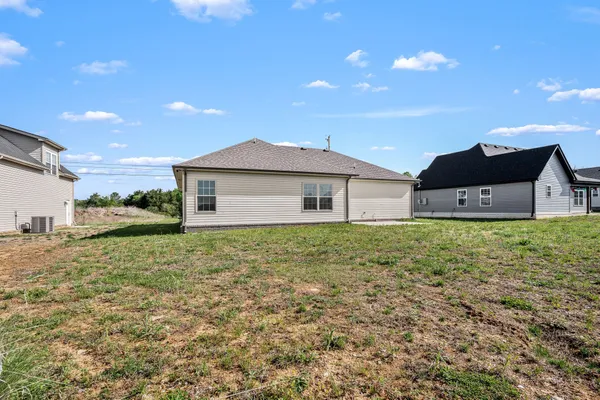 $1,899 | 107 Meadowbrook, Shelbyville, TN 37160