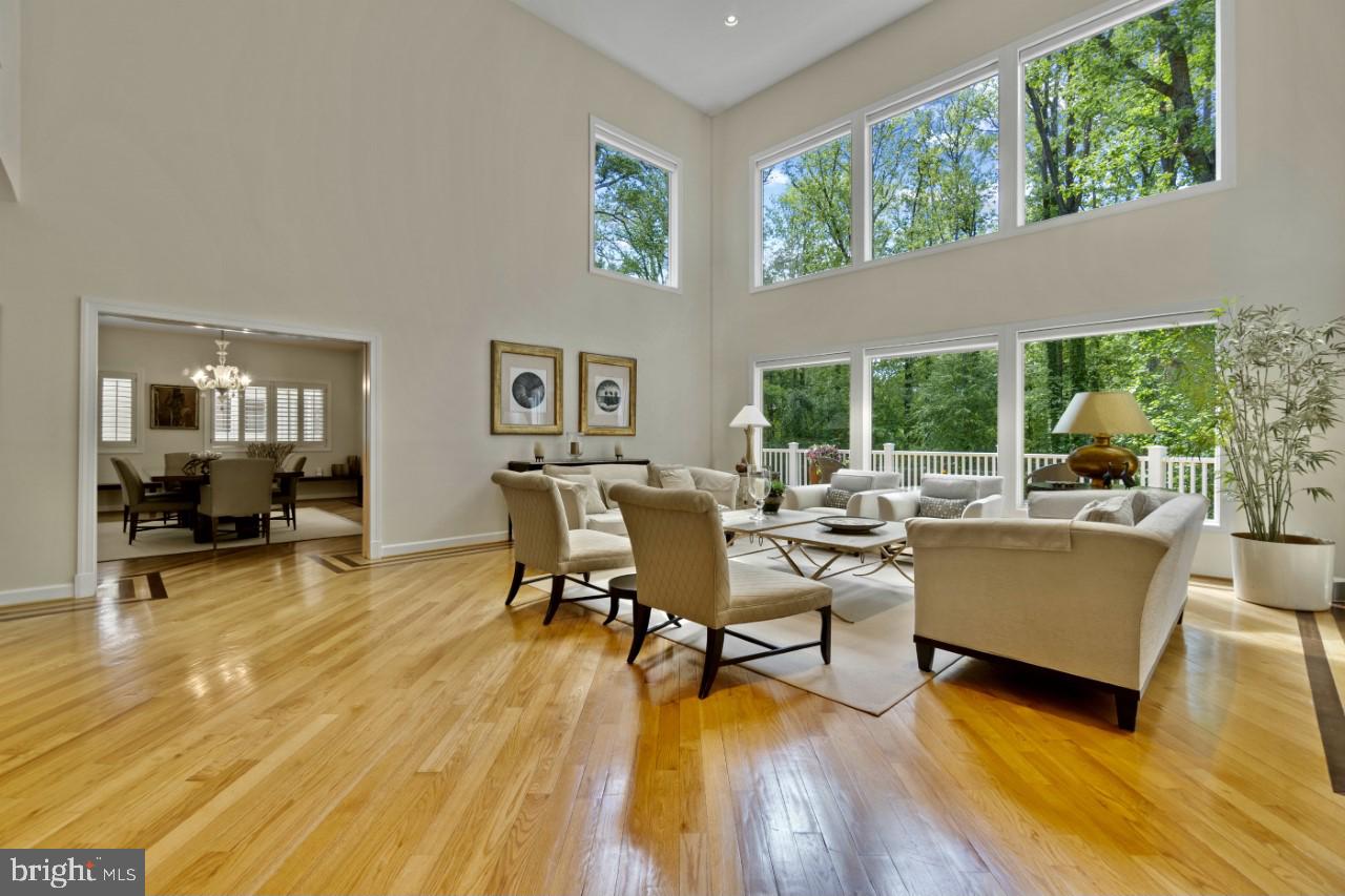 1348 Windy Hill Road McLean, VA 22102 - Photo 13 of 66 Two Story Windows