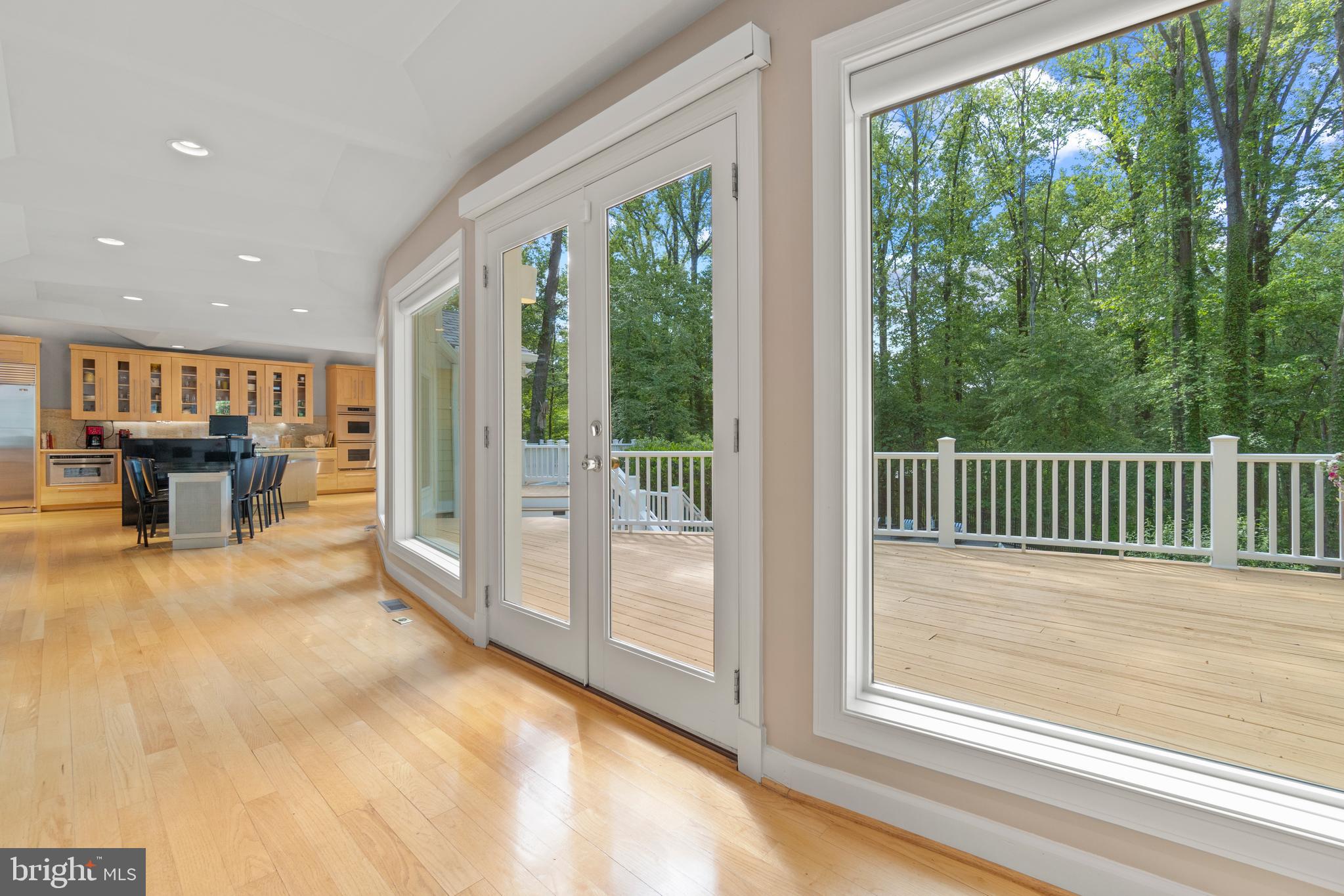 1348 Windy Hill Road McLean, VA 22102 - Photo 25 of 66 Hallway to Kitchen