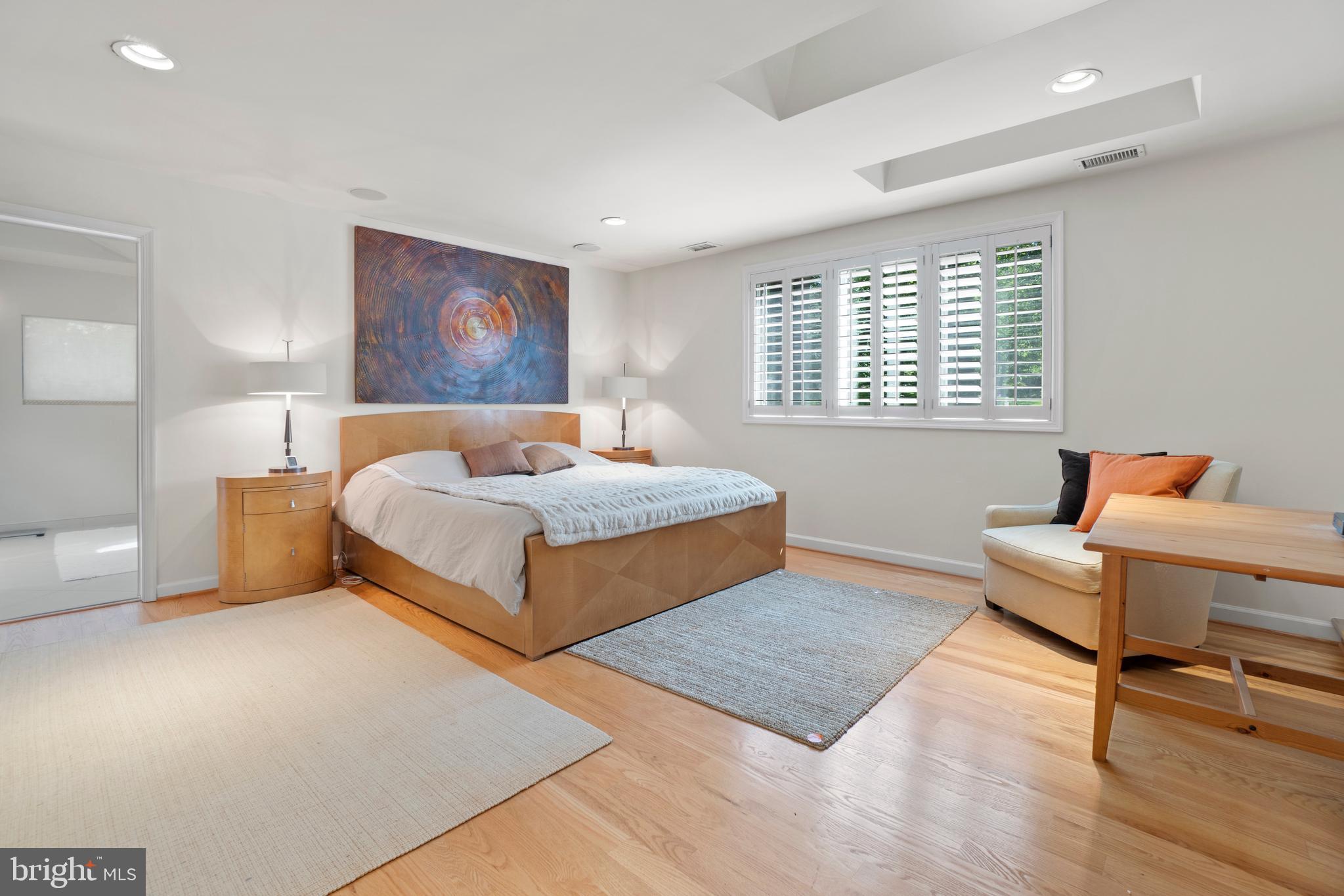 1348 Windy Hill Road McLean, VA 22102 - Photo 33 of 66 Primary Bdrm with Skylights