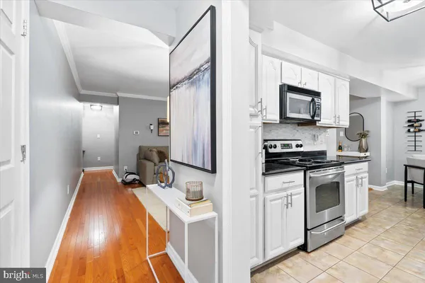 $3,000 | 3332 Spring Lane, Unit C10, Falls Church, VA 22041