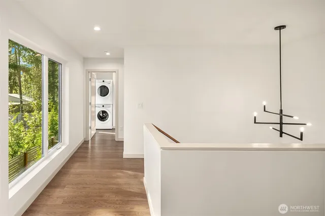 $1,599,900 | 12249 Northeast 66th Street, Kirkland, WA 98033