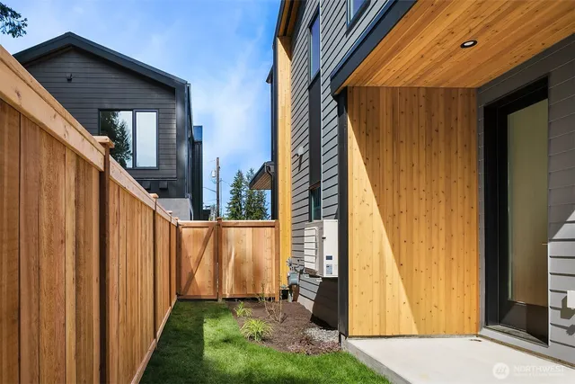 $1,599,900 | 12249 Northeast 66th Street, Kirkland, WA 98033