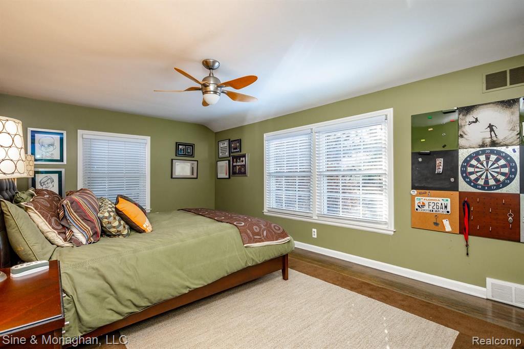 319 Touraine Road Grosse Pointe Farms, MI 48236 - Photo 42 of 59