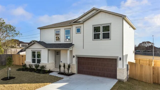 $364,890 | 107 Carmen Cove, Burnet, TX 78611