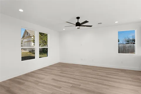 $349,987 | 107 Carmen Cove, Burnet, TX 78611