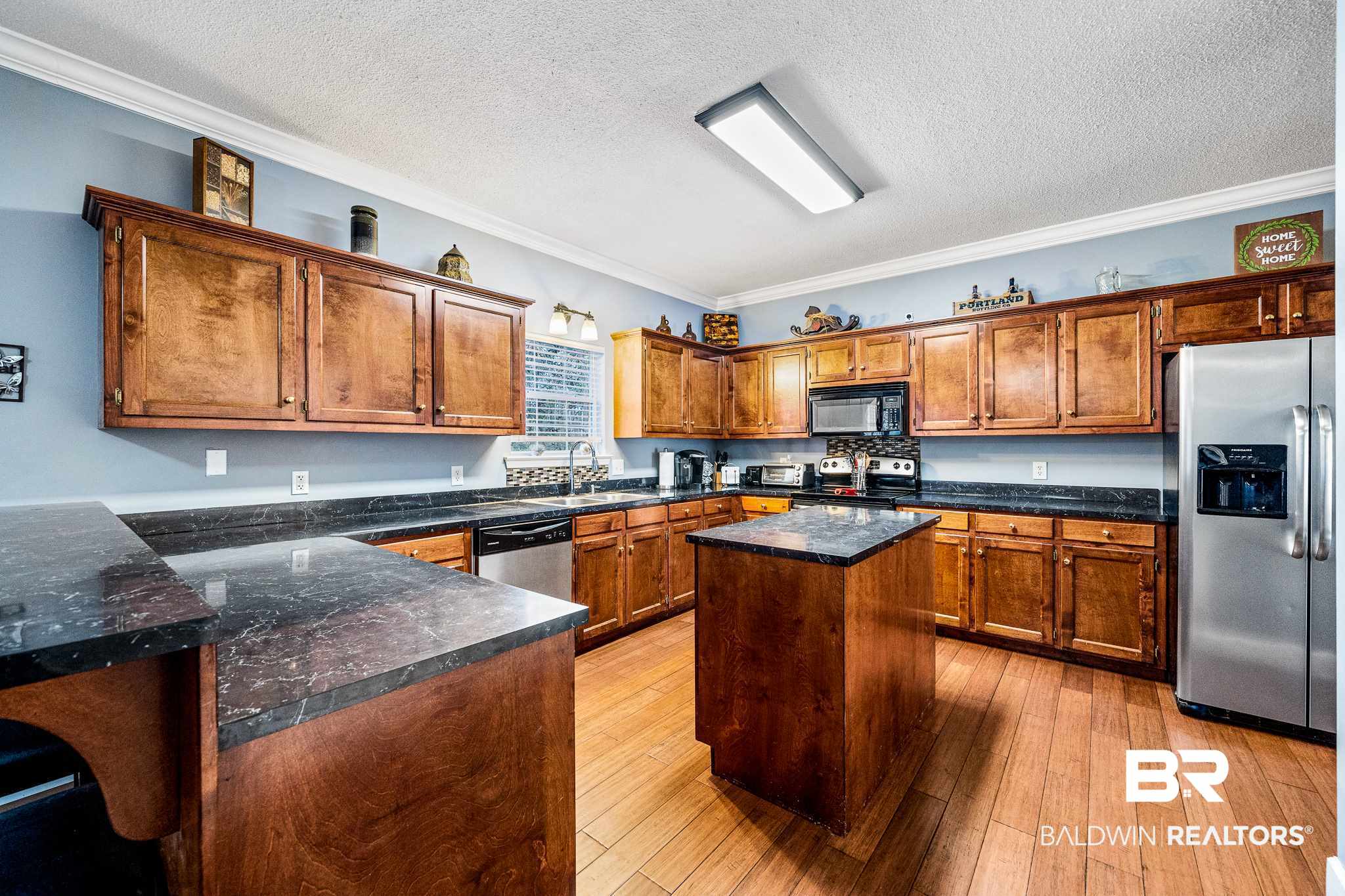 118 Melanie Loop Daphne, AL 36526 - Photo 4 of 25 Oversized kitchen with island