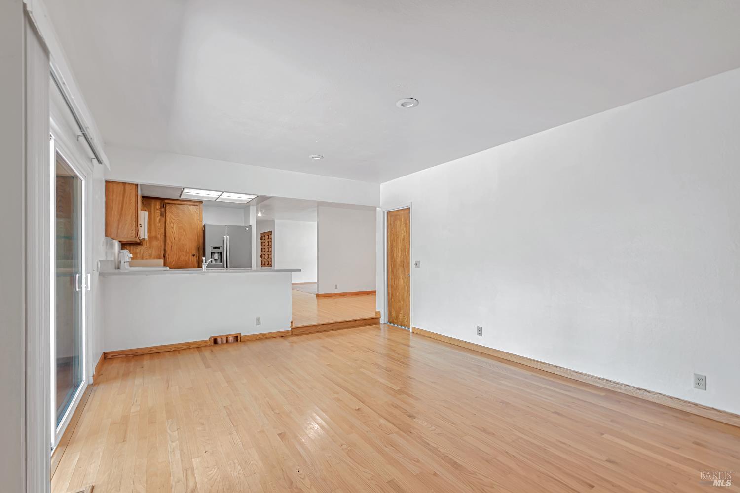 2429 Woodstock Court Santa Rosa, CA 95409 - Photo 12 of 38