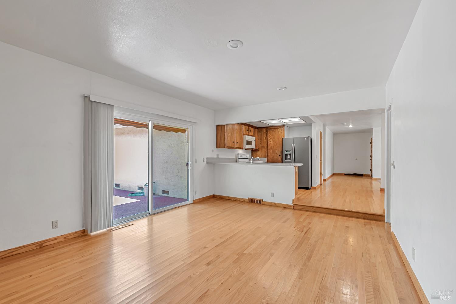 2429 Woodstock Court Santa Rosa, CA 95409 - Photo 13 of 38