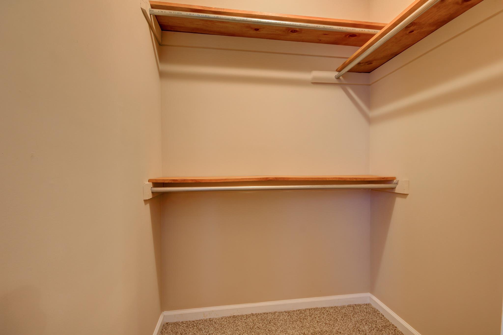 435 Carter Road Clarksville, TN 37042 - Photo 16 of 21 Gallery Image 16