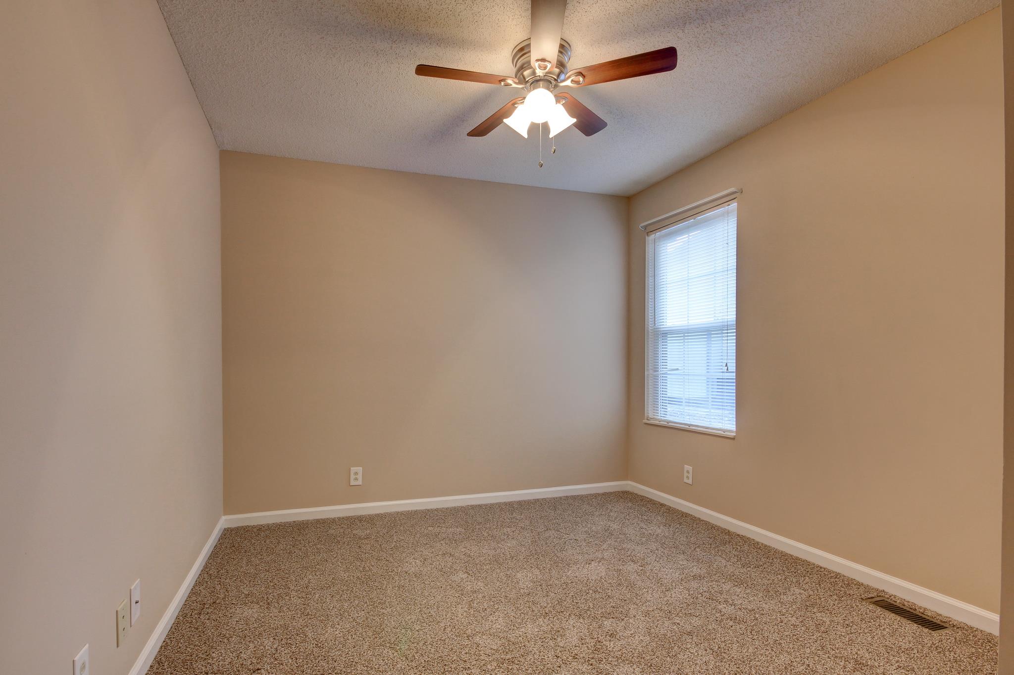 435 Carter Road Clarksville, TN 37042 - Photo 19 of 21 Gallery Image 19