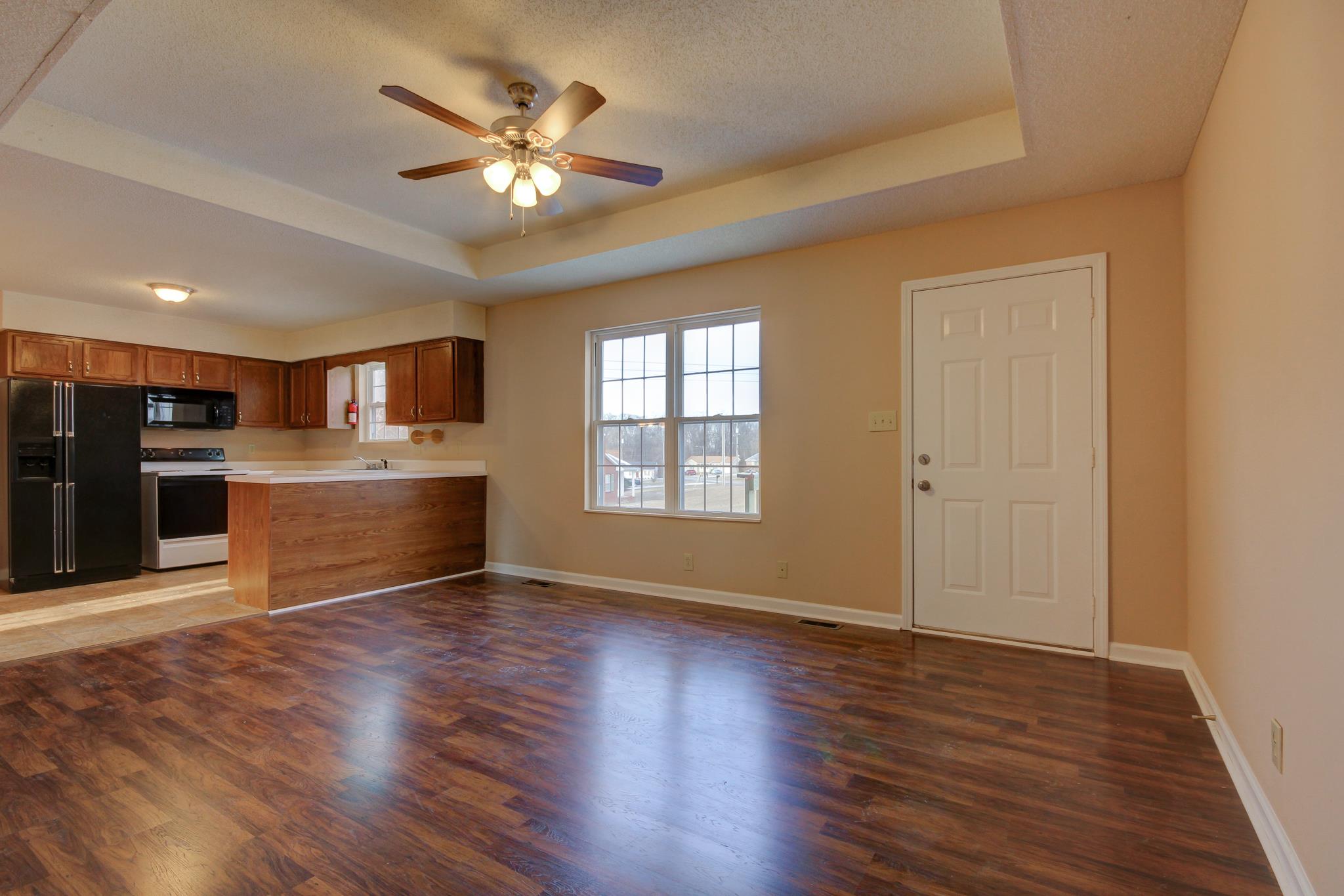 435 Carter Road Clarksville, TN 37042 - Photo 7 of 21 Gallery Image 7