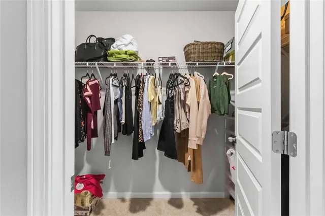 a walk in closet