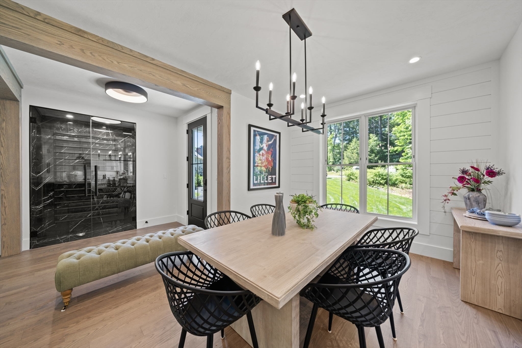 17 Upland Road Natick, MA 01760 - Photo 10 of 38