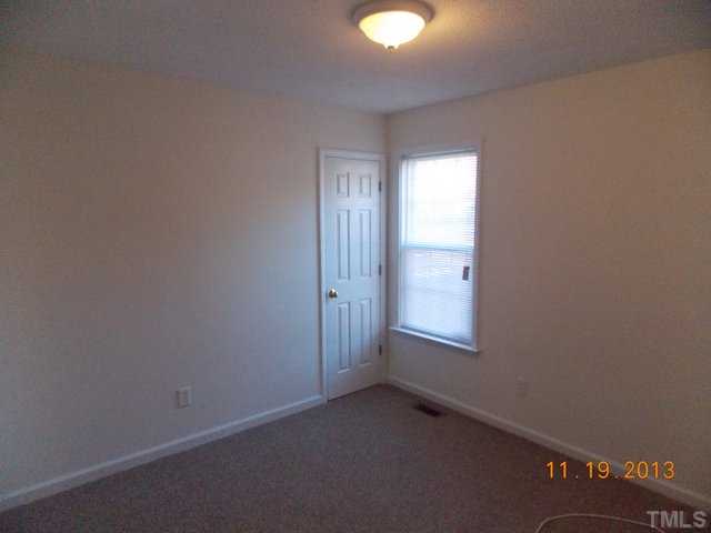 5400 Drum Inlet Place Raleigh, NC 27610 - Photo 5 of 9 Gallery Image 5