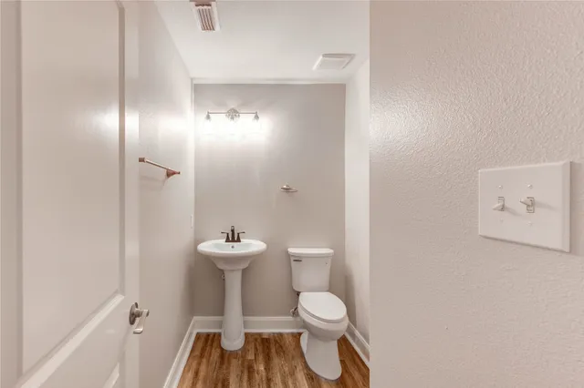 $2,400 | 1810 Adobe Stone Drive, Humble, TX 77396