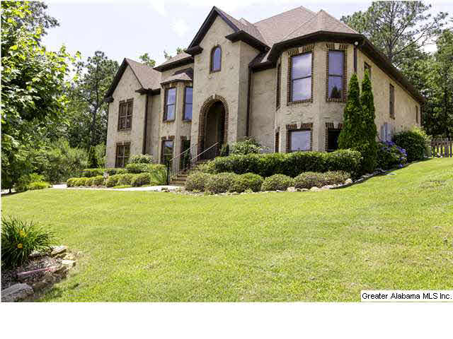 145 Shetland Trail Alabaster, AL 35007 - Photo 2 of 32
