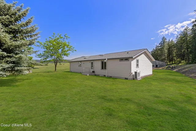 $684,900 | 10207 Sanders Road, Tensed, ID 83870