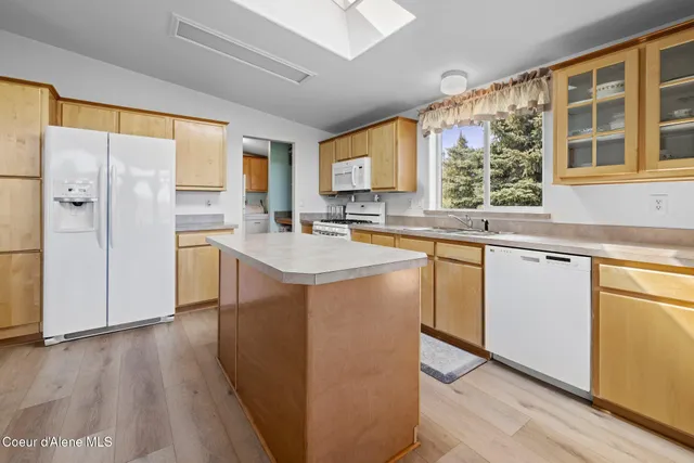 $684,900 | 10207 Sanders Road, Tensed, ID 83870