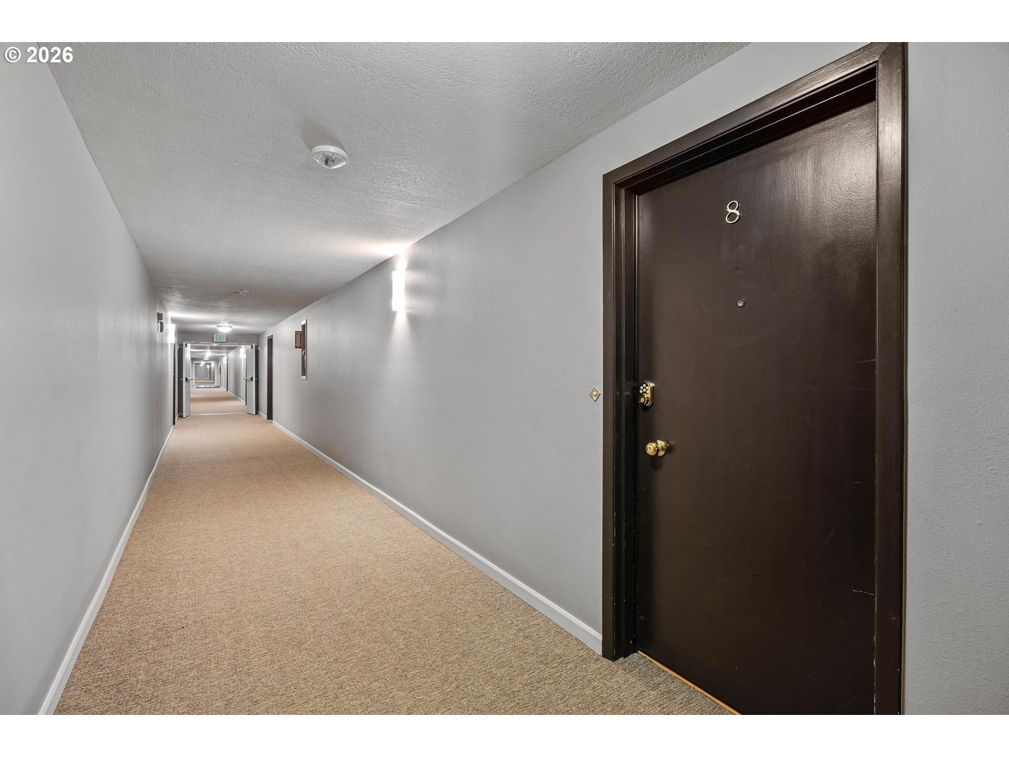 4460 Southwest Scholls Ferry Road, Unit 8 Portland, OR 97225 - Photo 6 of 31 a view of a hallway