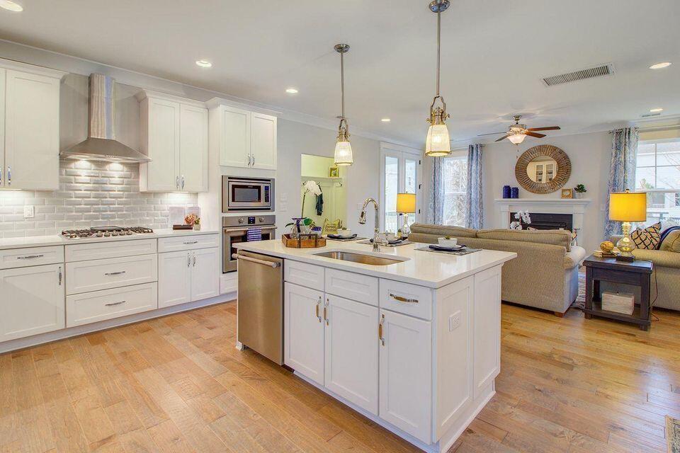 121 Petrell Road Summerville, SC 29483 - Photo 10 of 32 Kitchen island 3