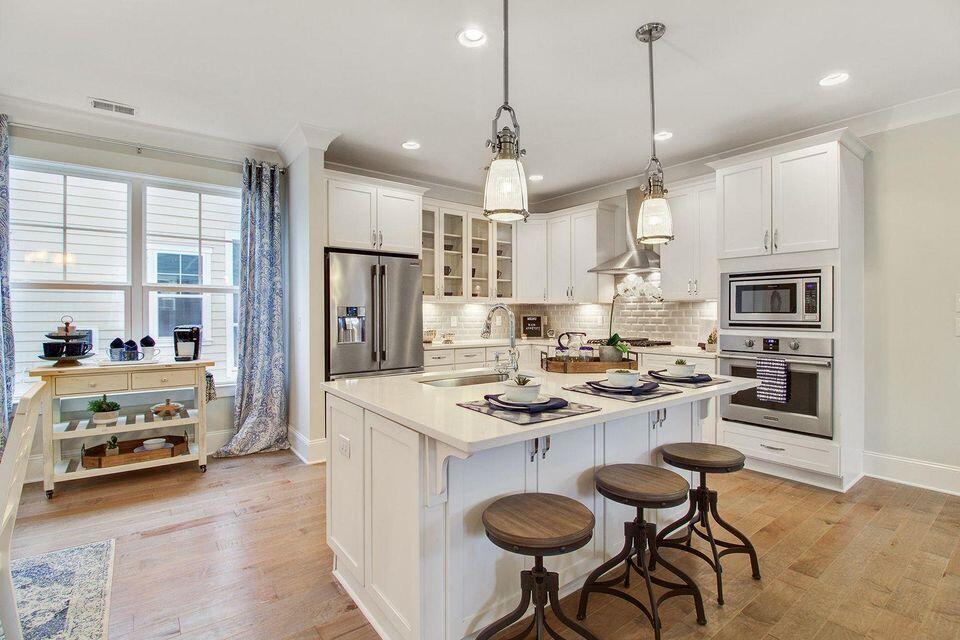 121 Petrell Road Summerville, SC 29483 - Photo 9 of 32 Kitchen island