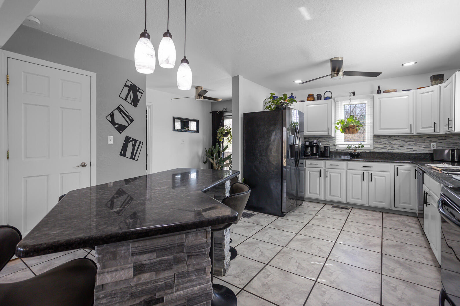 6501 Ackerson Lake Road Jackson, MI 49201 - Photo 21 of 100 Kitchen
