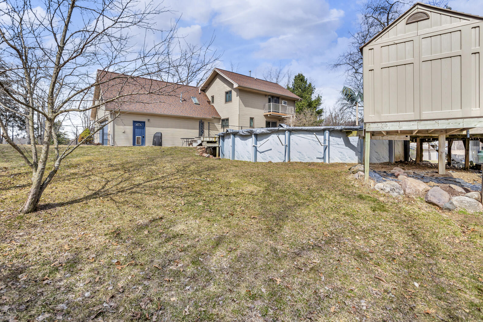 6501 Ackerson Lake Road Jackson, MI 49201 - Photo 66 of 100 Pool
