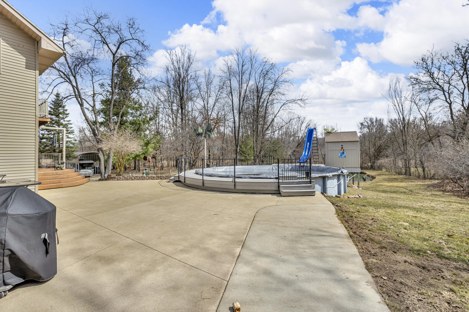 6501 Ackerson Lake Road Jackson, MI 49201 - Photo 10 of 100 Pool