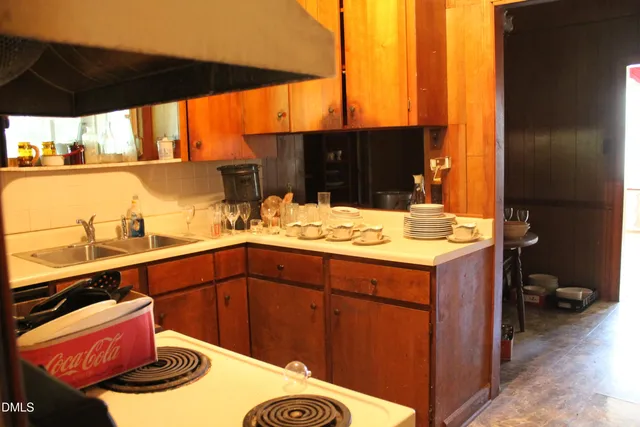 $515,000 | 5416 Chapel Hill Road, Raleigh, NC 27606