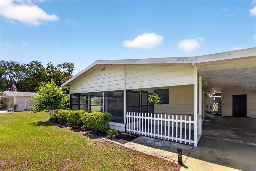 8972 Southwest 103rd Lane Ocala, FL 34481 - Photo 3 of 46